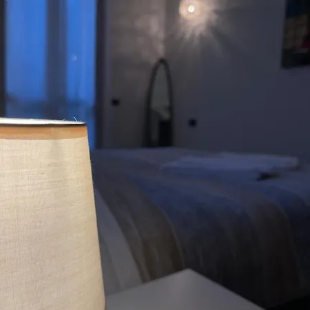 Lägenhet Centro Piazza Pontida - The Italian Escape