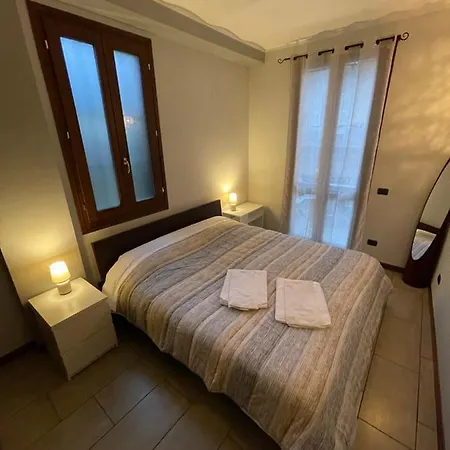 Διαμέρισμα Centro Piazza Pontida - The Italian Escape Μπέργκαμο